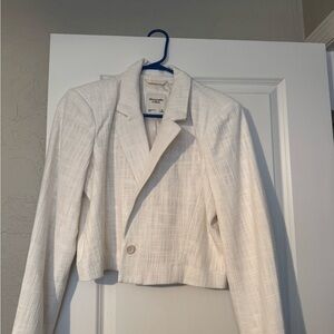 Abercrombie Women’s White Cropped Blazer